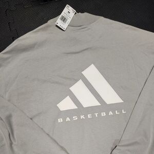 NWT Adidas Basketball Long Sleeve Tee Grey - Mens - Longsleeves